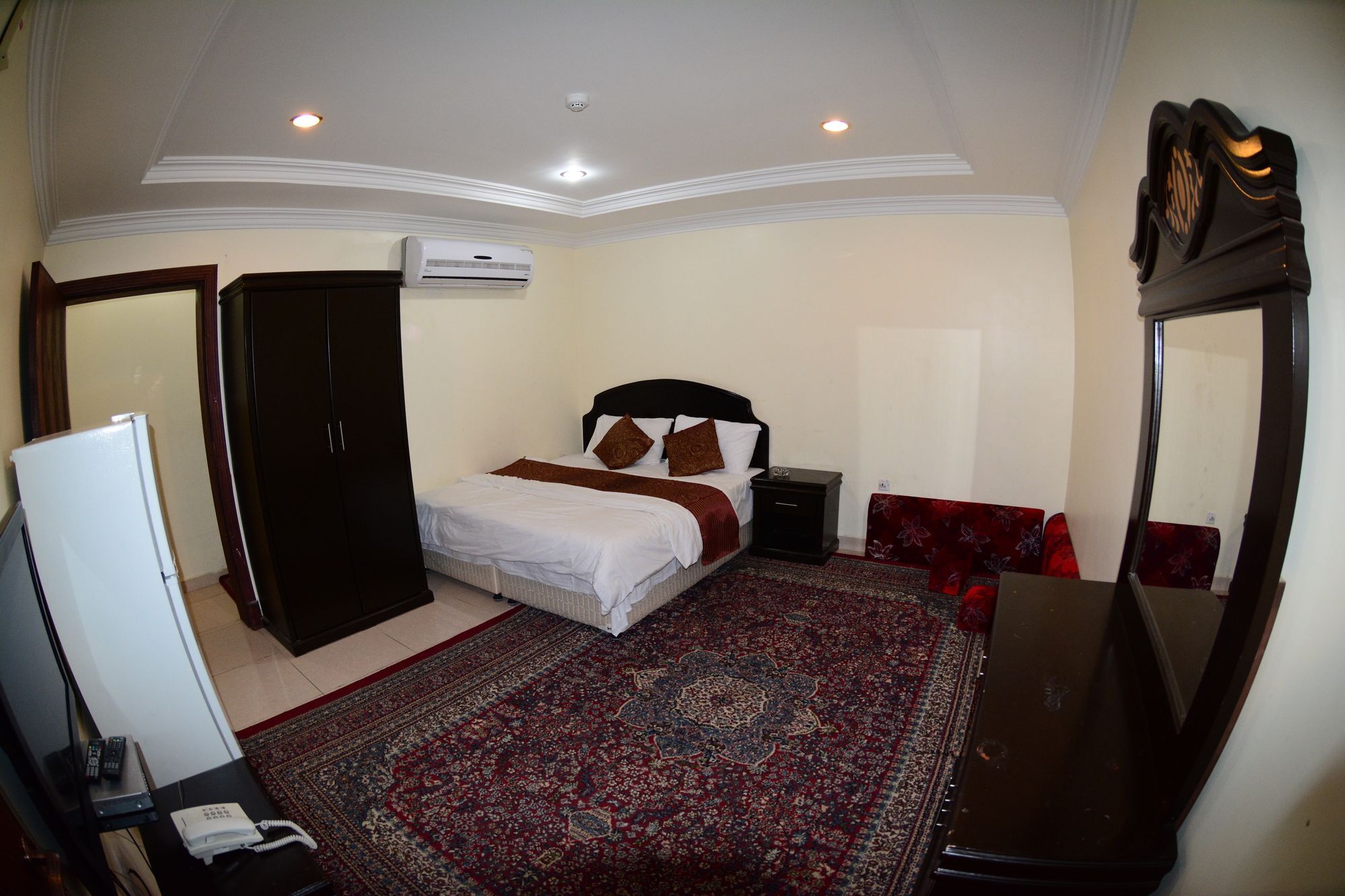 Al Eairy Apartment- Dammam 3 Al Mubarakiyah エクステリア 写真