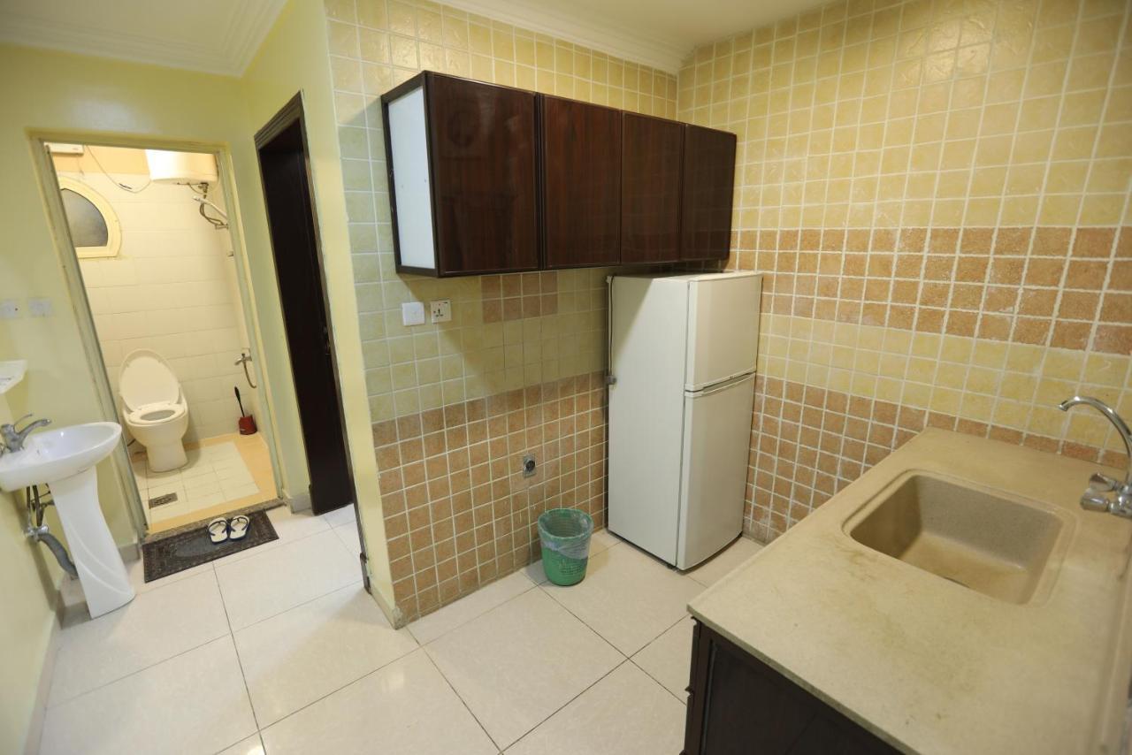 Al Eairy Apartment- Dammam 3 Al Mubarakiyah エクステリア 写真