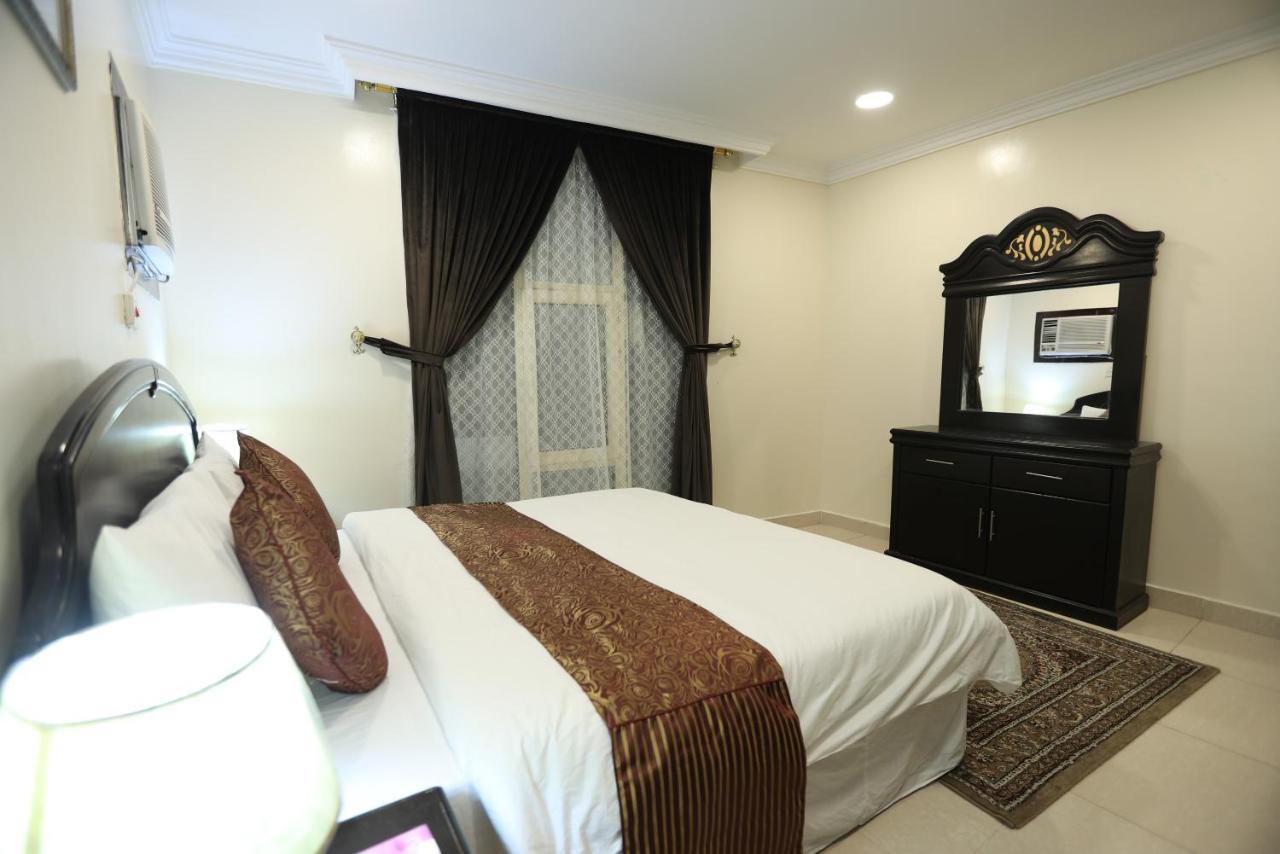 Al Eairy Apartment- Dammam 3 Al Mubarakiyah エクステリア 写真