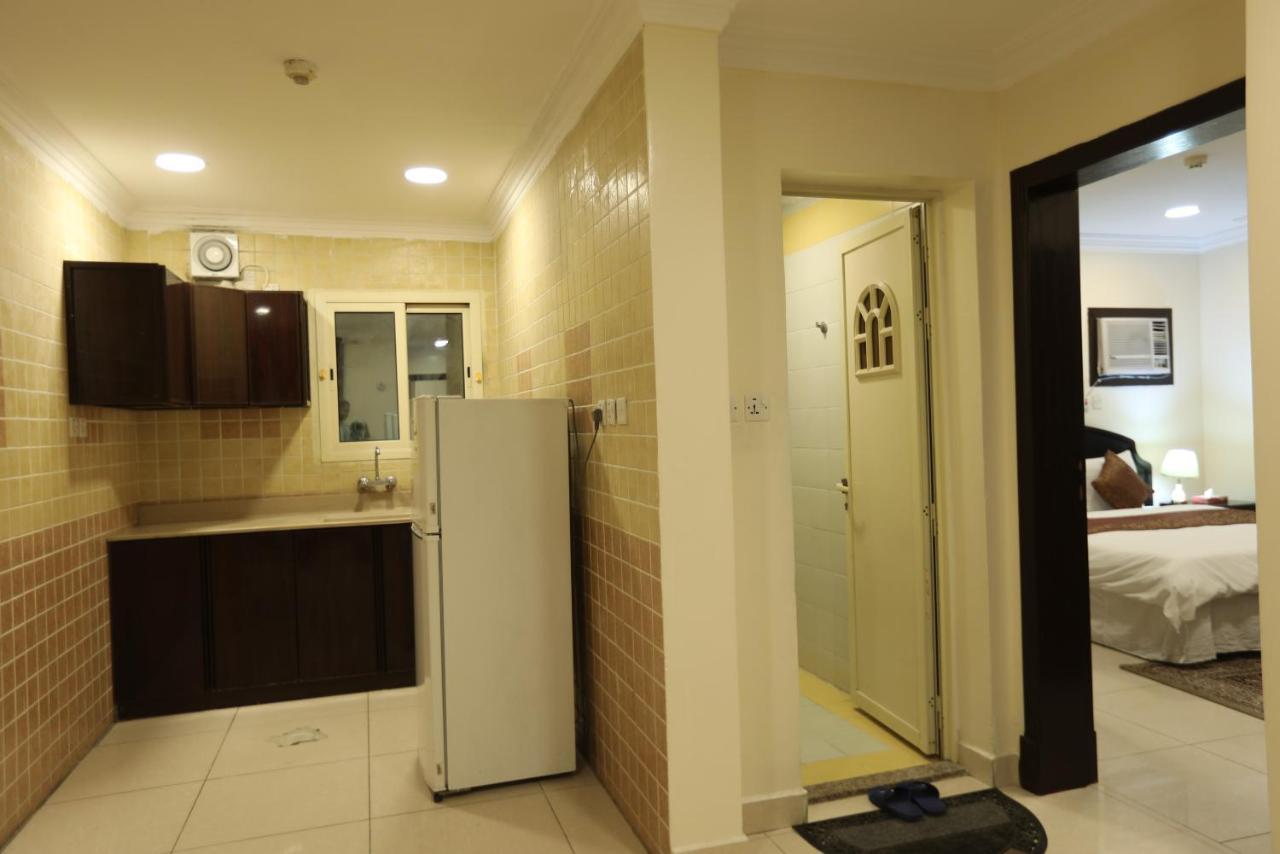 Al Eairy Apartment- Dammam 3 Al Mubarakiyah エクステリア 写真