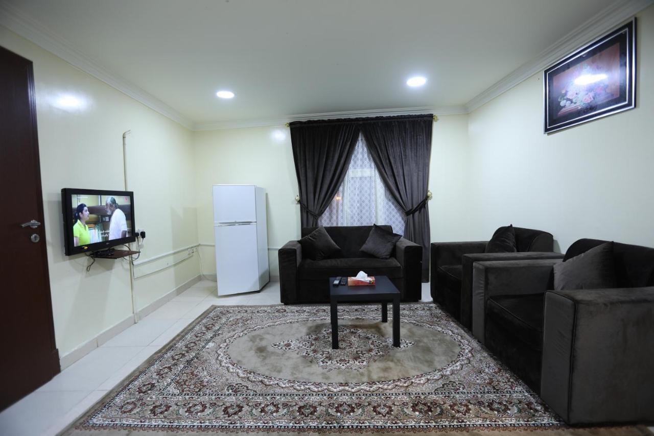 Al Eairy Apartment- Dammam 3 Al Mubarakiyah エクステリア 写真