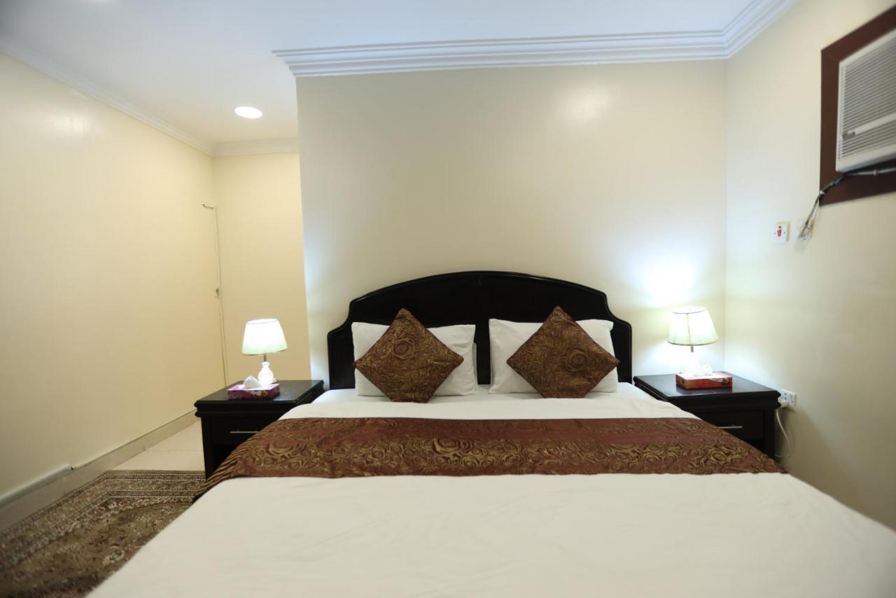 Al Eairy Apartment- Dammam 3 Al Mubarakiyah エクステリア 写真