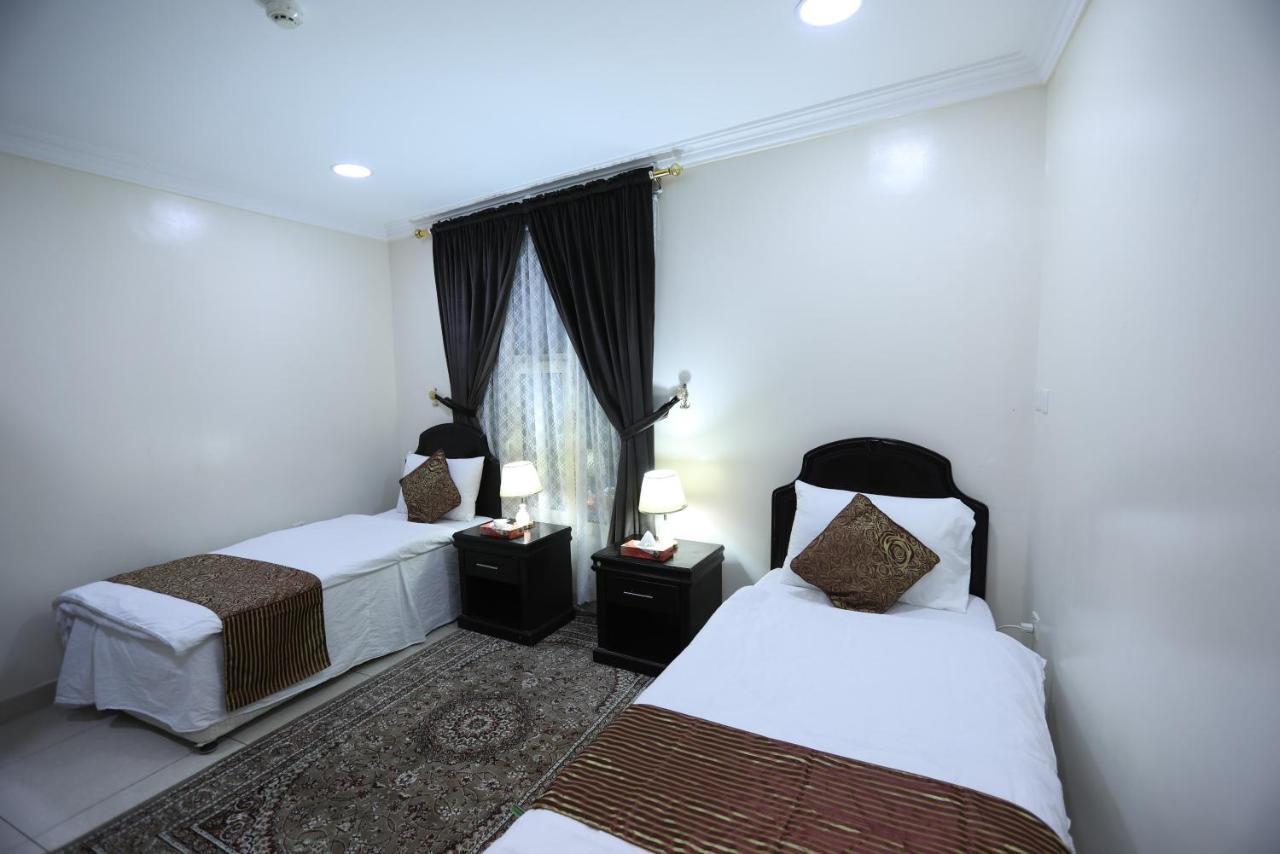 Al Eairy Apartment- Dammam 3 Al Mubarakiyah エクステリア 写真